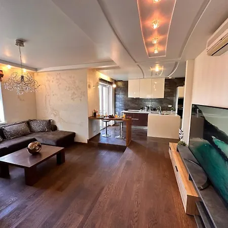 Fancy Penthouse & Spa Apartament Ryga